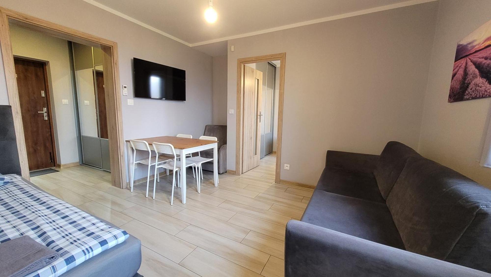 Wrzosowe Wzgorze Apartamenty Checiny  Bagian luar foto