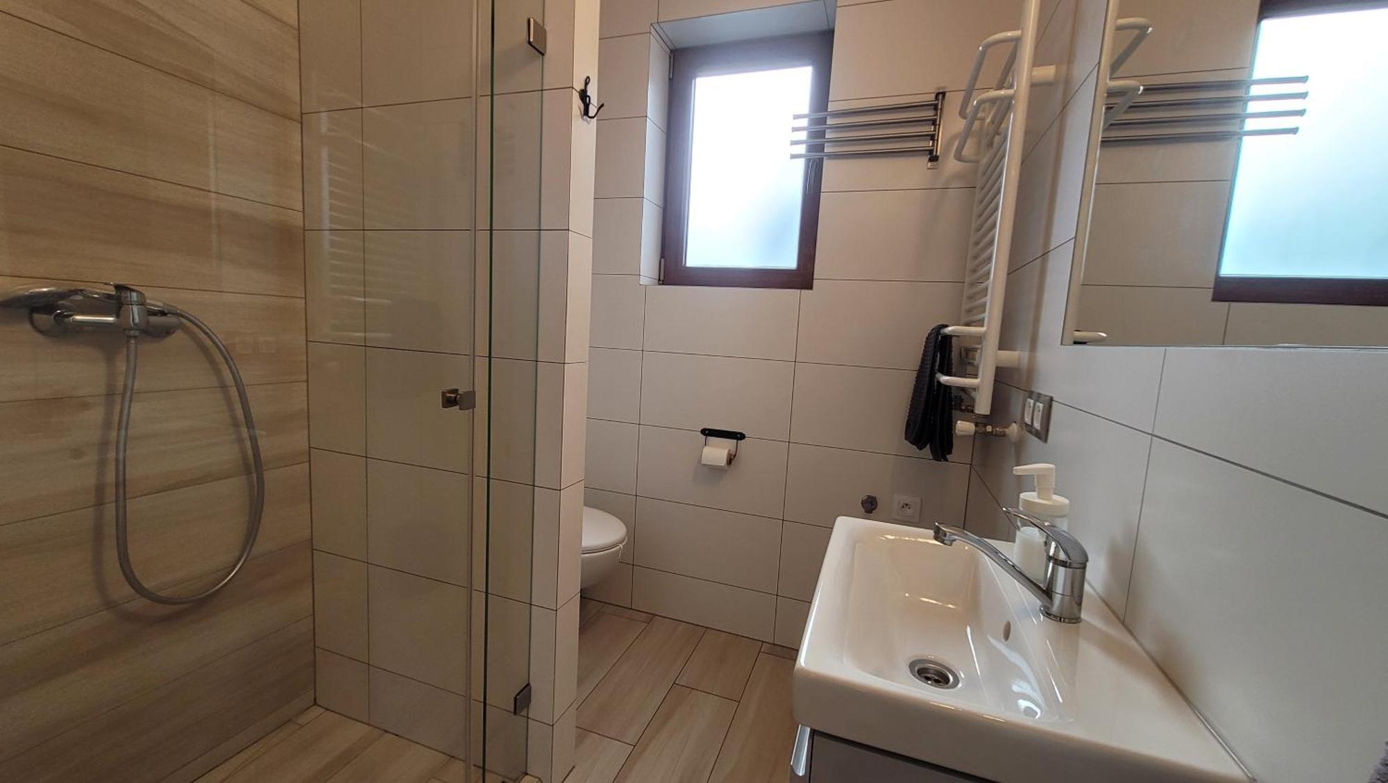 Wrzosowe Wzgorze Apartamenty Checiny  Bagian luar foto